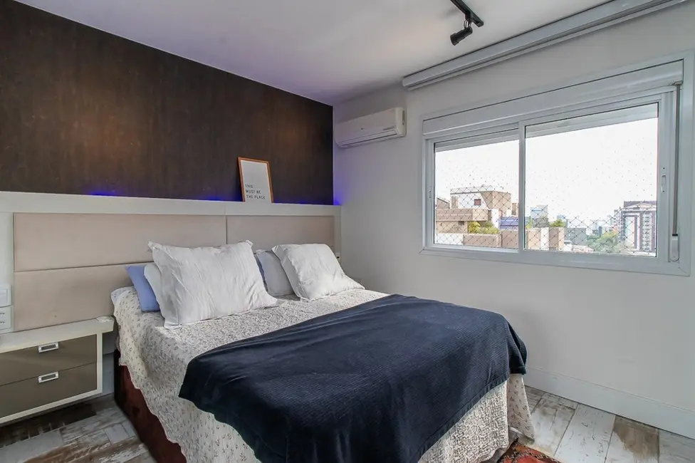 Apartamento com 2 quartos à venda, 93m2 em Rio Branco, Porto Alegre - RS - imagem 5 Foto 5 de Apartamento com 2 quartos à venda, 93m2 em Rio Branco, Porto Alegre - RS