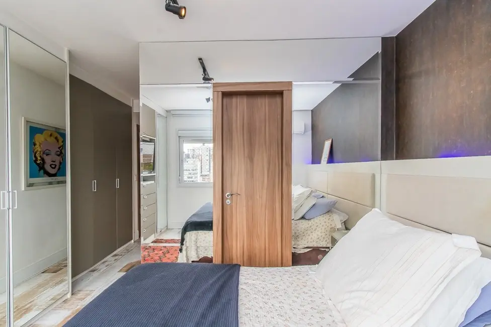 Apartamento com 2 quartos à venda, 93m2 em Rio Branco, Porto Alegre - RS - imagem 6 Foto 6 de Apartamento com 2 quartos à venda, 93m2 em Rio Branco, Porto Alegre - RS