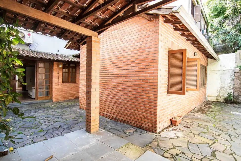 Apartamento com 3 quartos à venda, 219m2 em Petrópolis, Porto Alegre - RS - imagem 5 Foto 5 de Apartamento com 3 quartos à venda, 219m2 em Petrópolis, Porto Alegre - RS