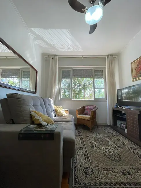 Apartamento com 3 quartos à venda, 80m2 em Petrópolis, Porto Alegre - RS - imagem 4 Foto 4 de Apartamento com 3 quartos à venda, 80m2 em Petrópolis, Porto Alegre - RS