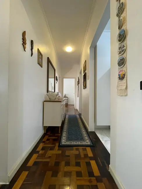 Apartamento com 3 quartos à venda, 80m2 em Petrópolis, Porto Alegre - RS - imagem 7 Foto 7 de Apartamento com 3 quartos à venda, 80m2 em Petrópolis, Porto Alegre - RS