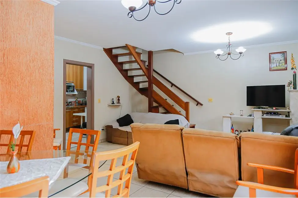 Casa com 3 quartos à venda, 130m2 em Vila Invernada, São Paulo - SP - imagem 2 Foto 2 de Casa com 3 quartos à venda, 130m2 em Vila Invernada, São Paulo - SP