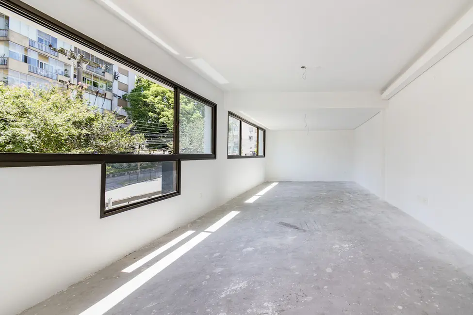 Apartamento com 3 quartos à venda, 169m2 em Petrópolis, Porto Alegre - RS - imagem 8 Foto 8 de Apartamento com 3 quartos à venda, 169m2 em Petrópolis, Porto Alegre - RS