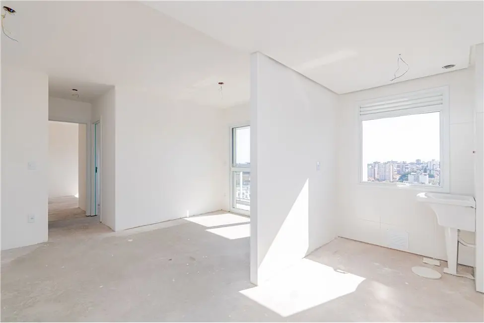 Foto 2 de Apartamento com 2 quartos à venda, 66m2 em Cristo Redentor, Porto Alegre - RS