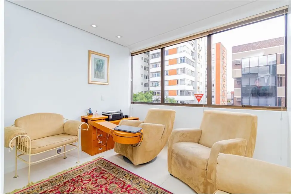 Sala Comercial à venda, 55m2 em Moinhos de Vento, Porto Alegre - RS - imagem 3 Foto 3 de Sala Comercial à venda, 55m2 em Moinhos de Vento, Porto Alegre - RS