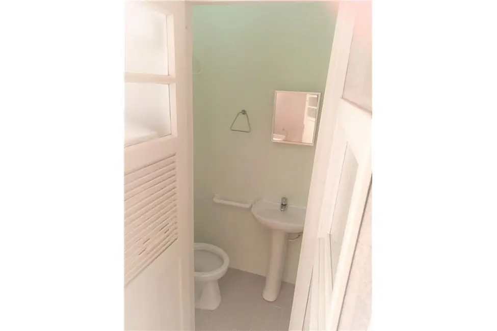 Apartamento à venda, 65m2 em Menino Deus, Porto Alegre - RS - imagem 8 Foto 8 de Apartamento à venda, 65m2 em Menino Deus, Porto Alegre - RS