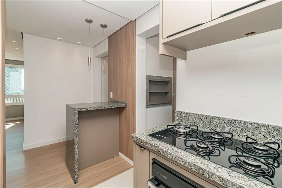 Foto 9 de Apartamento com 2 quartos à venda, 71m2 em Vila Ipiranga, Porto Alegre - RS