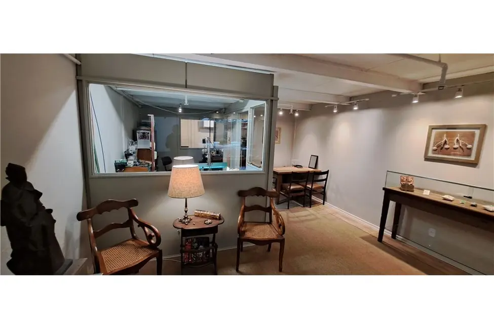 Foto 1 de Loja à venda, 45m2 em Rio Branco, Porto Alegre - RS