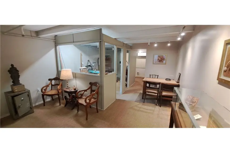 Foto 5 de Loja à venda, 45m2 em Rio Branco, Porto Alegre - RS