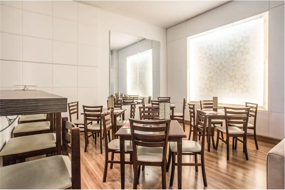 Foto 4 de Apartamento com 1 quarto à venda, 54m2 em Jardim Europa, Porto Alegre - RS