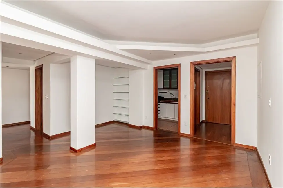 Apartamento com 3 quartos à venda, 90m2 em Petrópolis, Porto Alegre - RS - imagem 6 Foto 6 de Apartamento com 3 quartos à venda, 90m2 em Petrópolis, Porto Alegre - RS