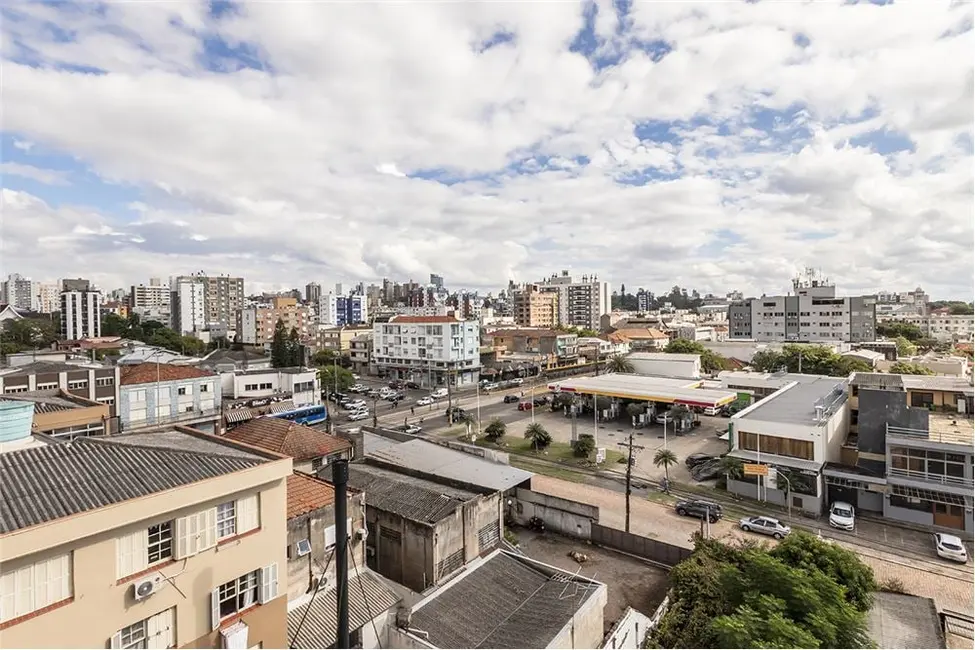 Foto 3 de Apartamento com 1 quarto à venda, 40m2 em São João, Porto Alegre - RS