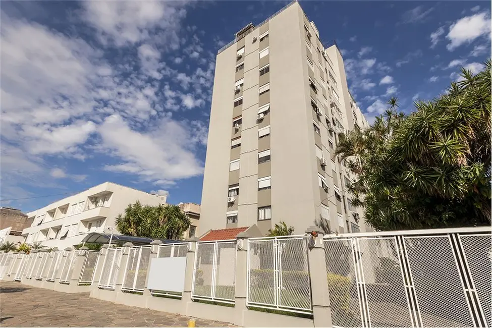 Foto 2 de Apartamento com 1 quarto à venda, 40m2 em São João, Porto Alegre - RS
