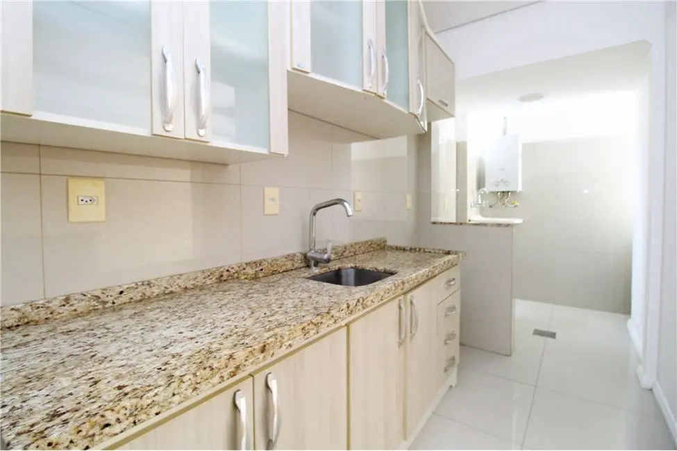 Foto 8 de Apartamento com 2 quartos à venda, 43m2 em Menino Deus, Porto Alegre - RS