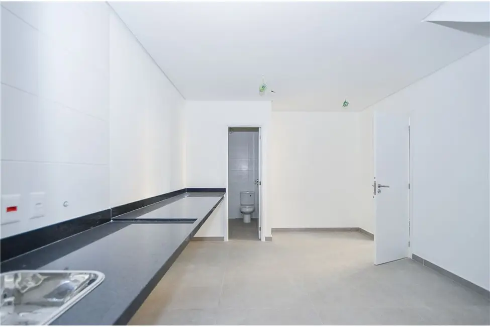 Foto 3 de Casa de Condomínio com 2 quartos à venda, 285m2 em Jardim Guedala, São Paulo - SP