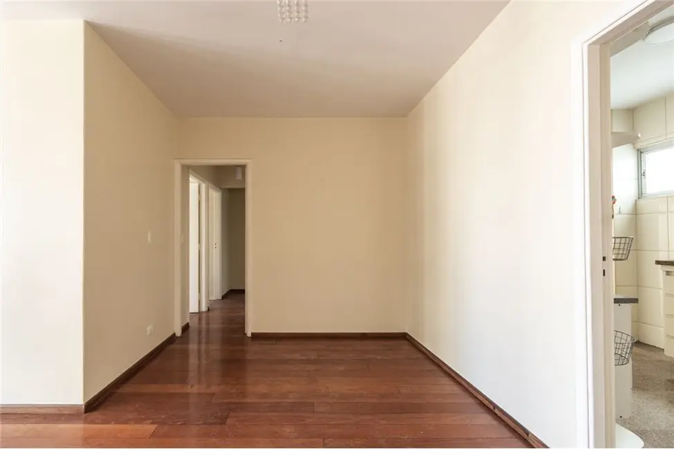 Apartamento com 3 quartos à venda, 91m2 em Vila Olímpia, São Paulo - SP - imagem 3 Foto 3 de Apartamento com 3 quartos à venda, 91m2 em Vila Olímpia, São Paulo - SP