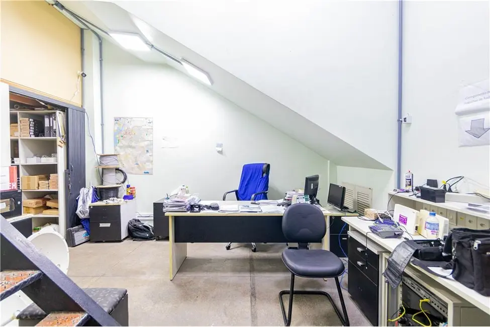 Foto 8 de Loja à venda, 580m2 em Navegantes, Porto Alegre - RS