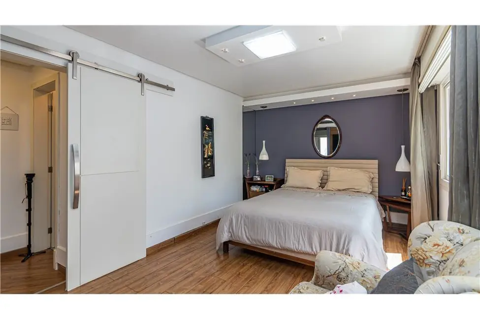 Cobertura com 3 quartos à venda, 270m2 em Petrópolis, Porto Alegre - RS - imagem 5 Foto 5 de Cobertura com 3 quartos à venda, 270m2 em Petrópolis, Porto Alegre - RS