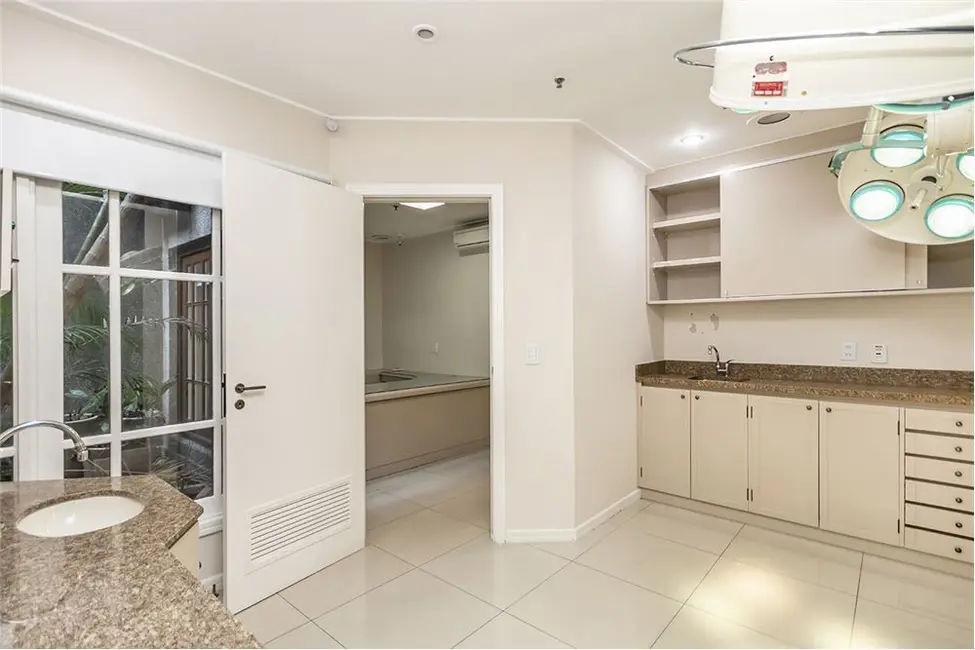 Foto 9 de Sala Comercial à venda, 201m2 em Moinhos de Vento, Porto Alegre - RS
