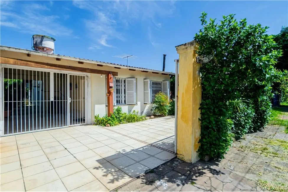 Foto 3 de Casa com 5 quartos à venda, 239m2 em Hípica, Porto Alegre - RS