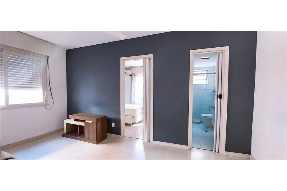 Foto 4 de Apartamento com 1 quarto à venda, 44m2 em Passo da Areia, Porto Alegre - RS