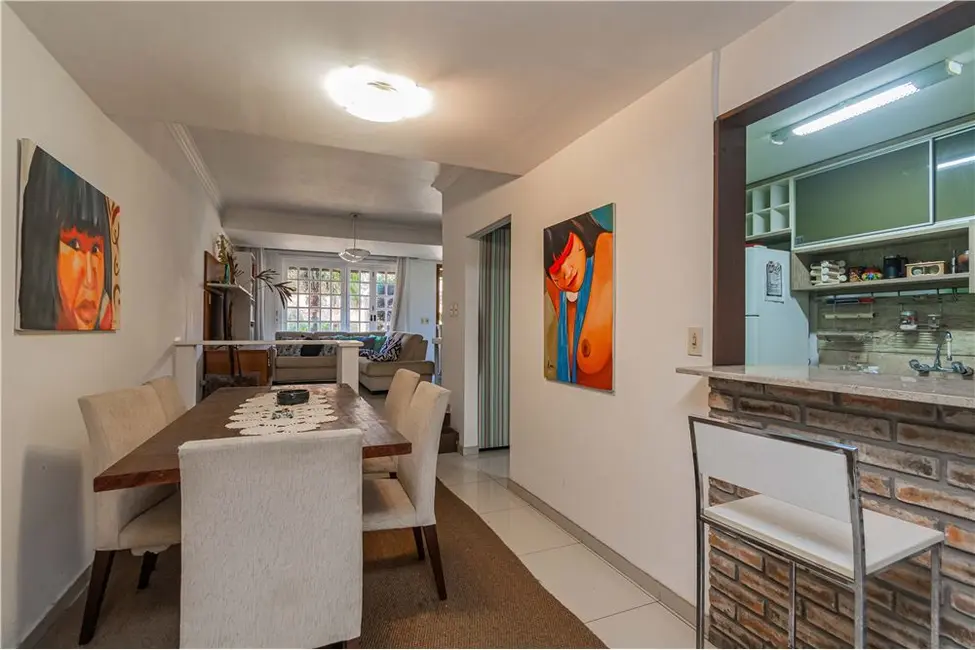 Casa com 2 quartos à venda, 95m2 em Ipanema, Porto Alegre - RS - imagem 5 Foto 5 de Casa com 2 quartos à venda, 95m2 em Ipanema, Porto Alegre - RS