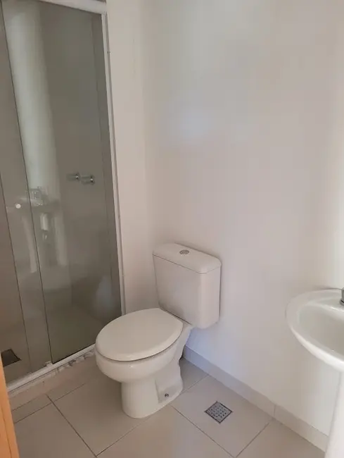 Apartamento com 2 quartos à venda, 63m2 em Teresópolis, Porto Alegre - RS - imagem 9 Foto 9 de Apartamento com 2 quartos à venda, 63m2 em Teresópolis, Porto Alegre - RS