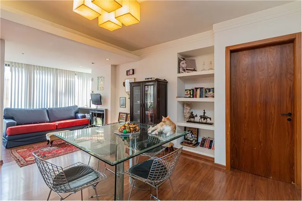 Foto 2 de Apartamento com 2 quartos à venda, 143m2 em Rio Branco, Porto Alegre - RS