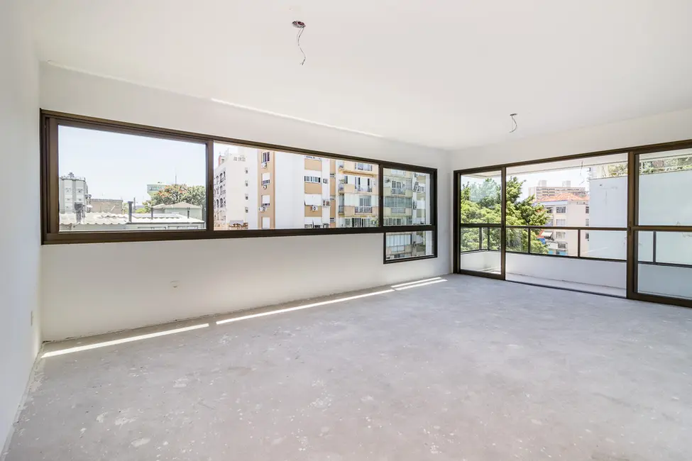 Apartamento com 3 quartos à venda, 123m2 em Petrópolis, Porto Alegre - RS - imagem 7 Foto 7 de Apartamento com 3 quartos à venda, 123m2 em Petrópolis, Porto Alegre - RS