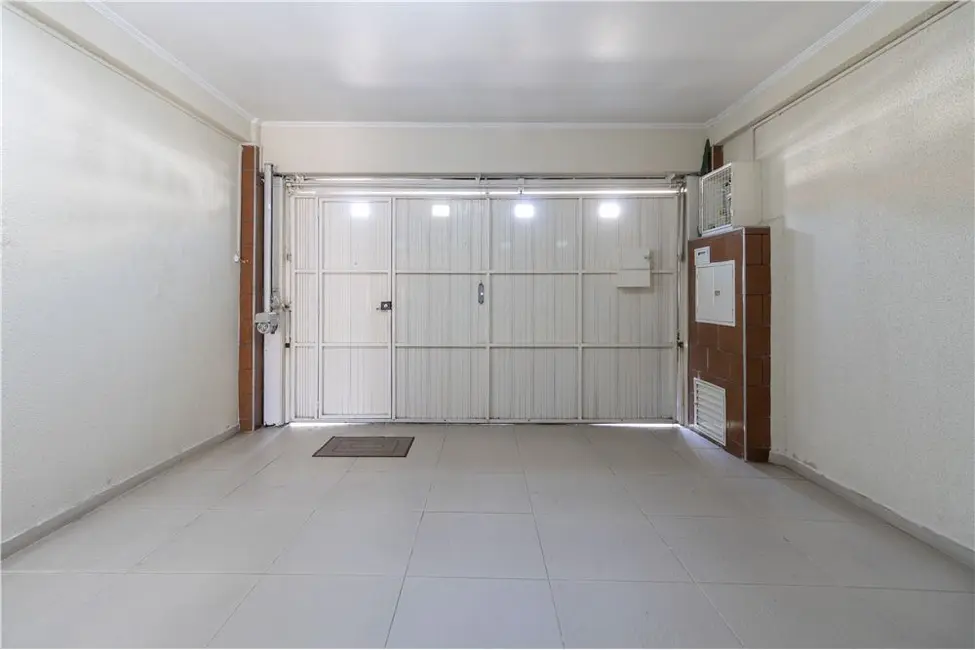 Foto 6 de Casa com 4 quartos à venda, 170m2 em Vila Carrão, São Paulo - SP