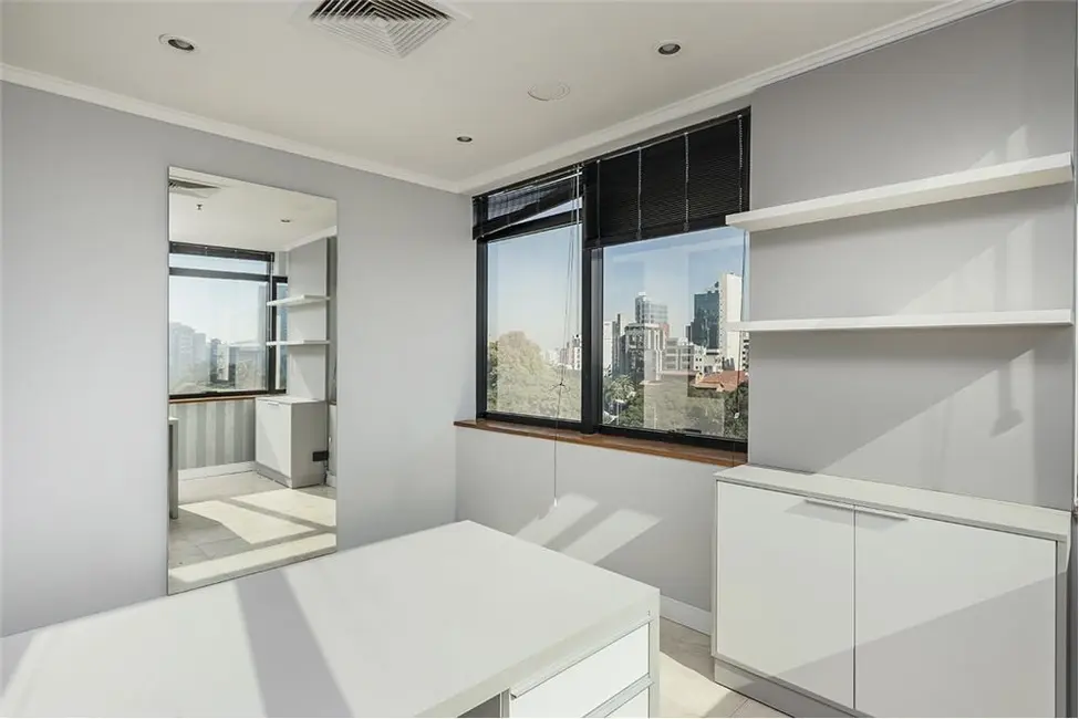 Foto 3 de Sala Comercial à venda, 45m2 em Moinhos de Vento, Porto Alegre - RS