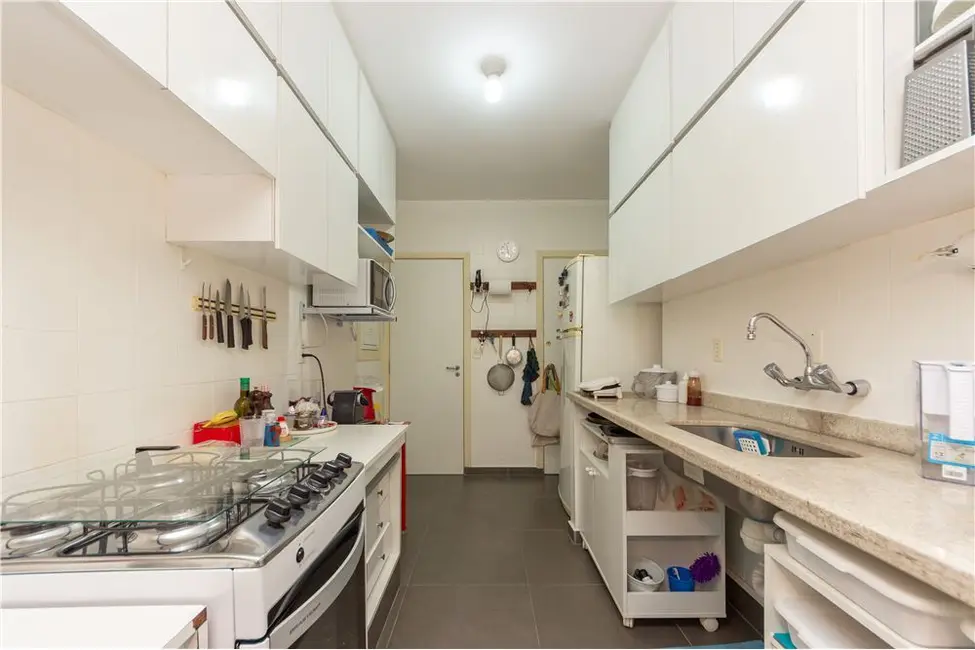 Apartamento com 3 quartos à venda, 97m2 em Itaim Bibi, São Paulo - SP - imagem 8 Foto 8 de Apartamento com 3 quartos à venda, 97m2 em Itaim Bibi, São Paulo - SP