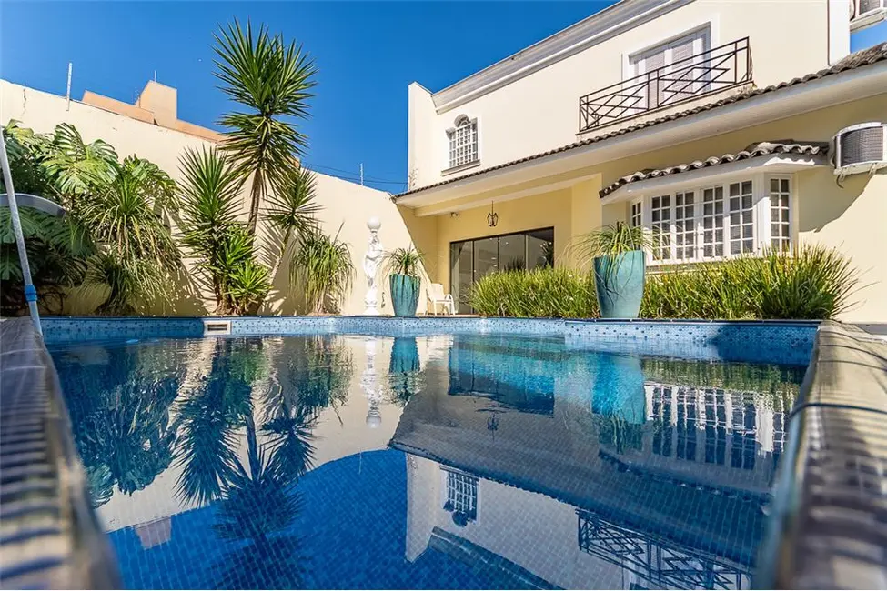 Foto 1 de Casa com 4 quartos à venda, 580m2 em Penha de França, São Paulo - SP