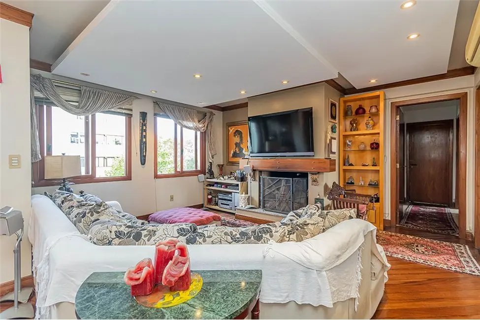 Foto 3 de Apartamento com 3 quartos à venda, 132m2 em Auxiliadora, Porto Alegre - RS