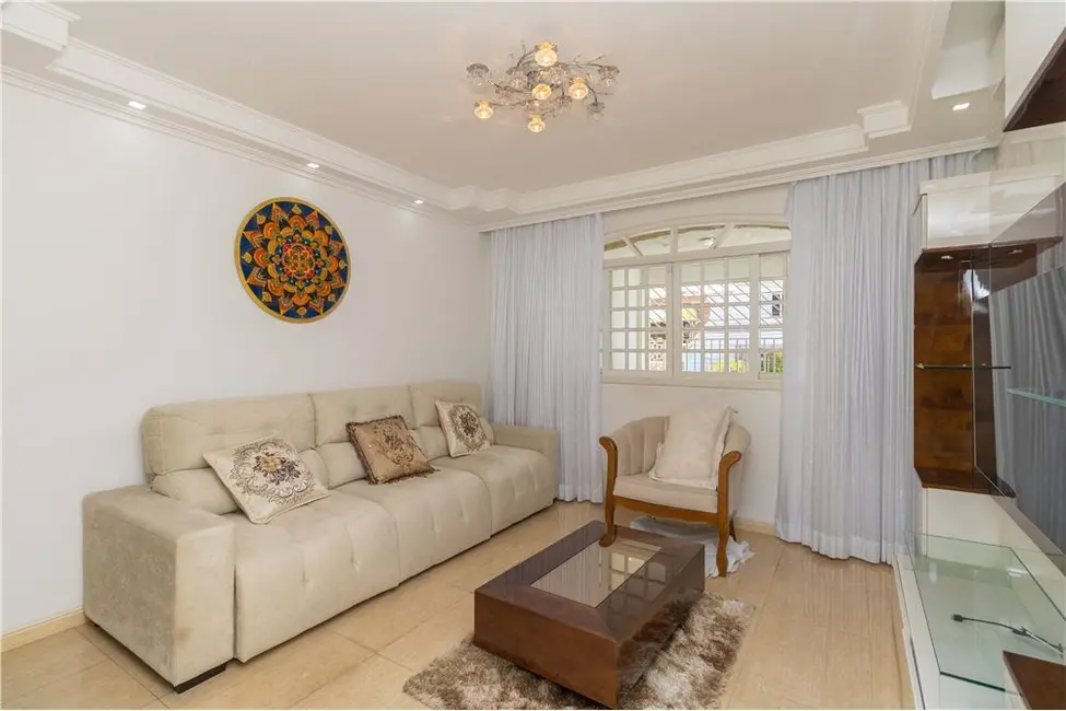 Foto 3 de Casa com 3 quartos à venda, 183m2 em Vila Salete, São Paulo - SP