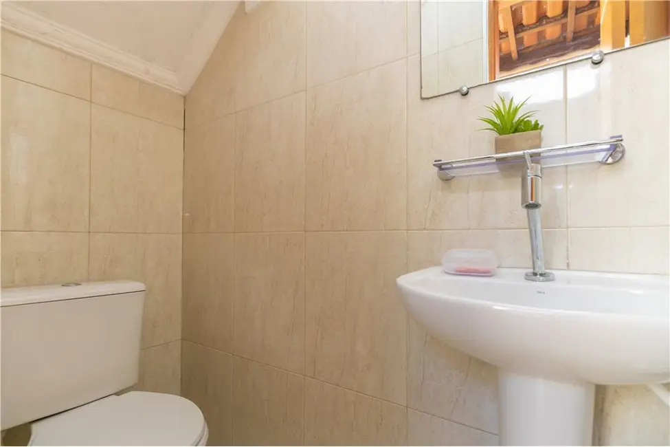 Foto 9 de Casa com 3 quartos à venda, 183m2 em Vila Salete, São Paulo - SP