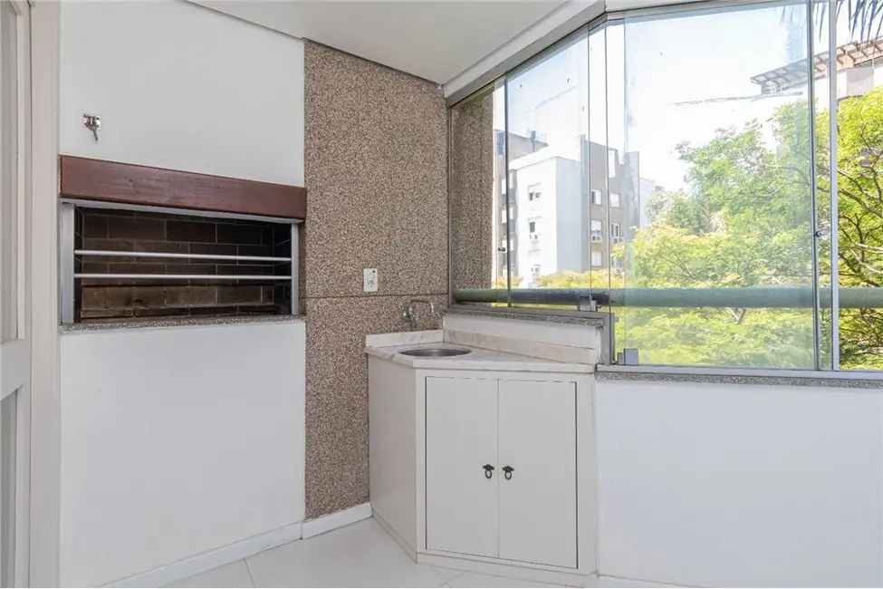 Foto 6 de Apartamento com 2 quartos à venda, 66m2 em Cristal, Porto Alegre - RS