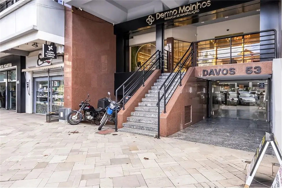Foto 3 de Sala Comercial à venda, 26m2 em Moinhos de Vento, Porto Alegre - RS