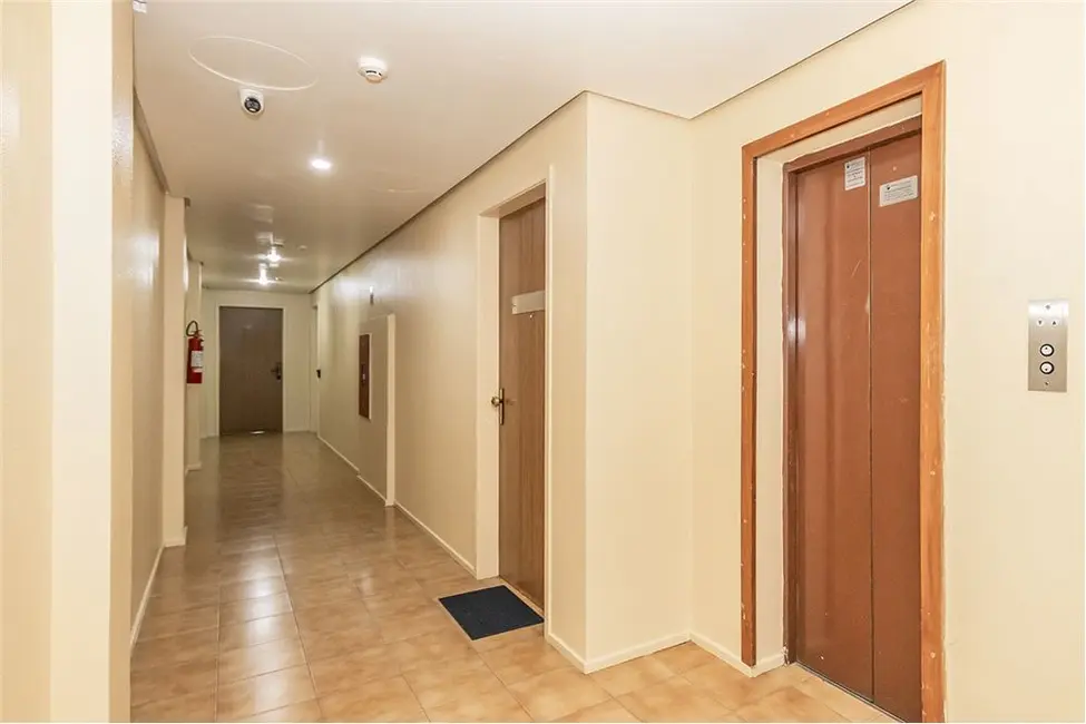 Foto 9 de Sala Comercial à venda, 26m2 em Moinhos de Vento, Porto Alegre - RS