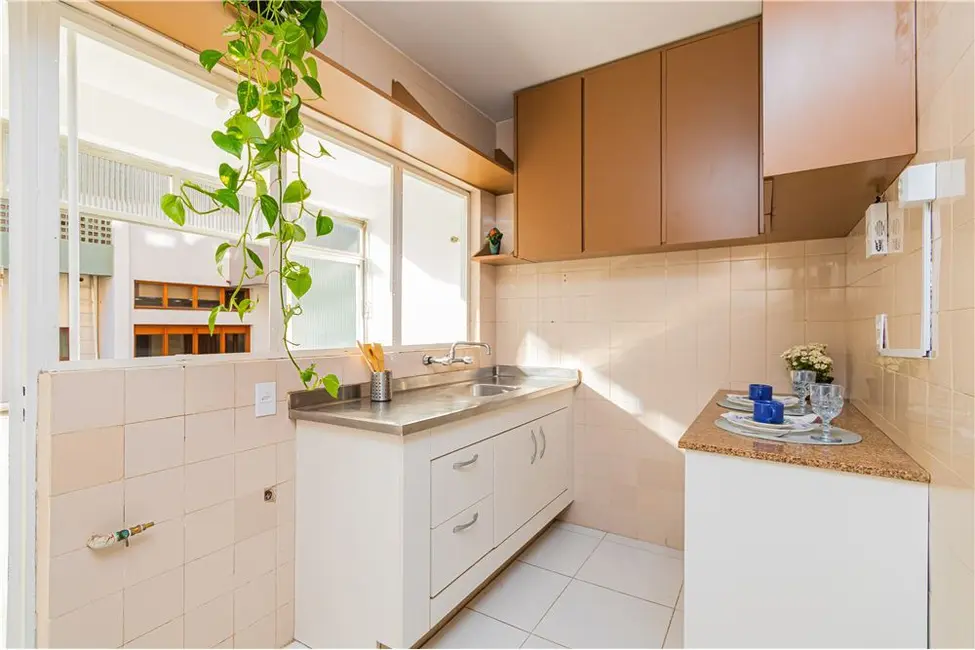 Foto 1 de Apartamento com 2 quartos à venda, 61m2 em Rio Branco, Porto Alegre - RS
