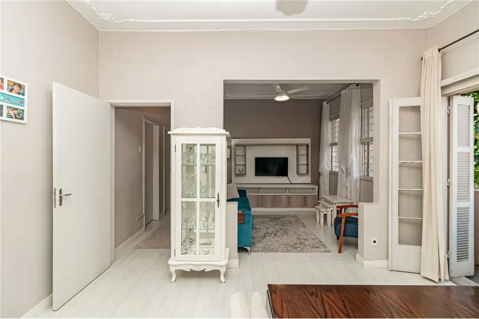 Apartamento com 2 quartos à venda, 95m2 em Petrópolis, Porto Alegre - RS - imagem 3 Foto 3 de Apartamento com 2 quartos à venda, 95m2 em Petrópolis, Porto Alegre - RS