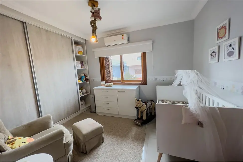 Foto 9 de Casa de Condomínio com 3 quartos à venda, 183m2 em Ipanema, Porto Alegre - RS