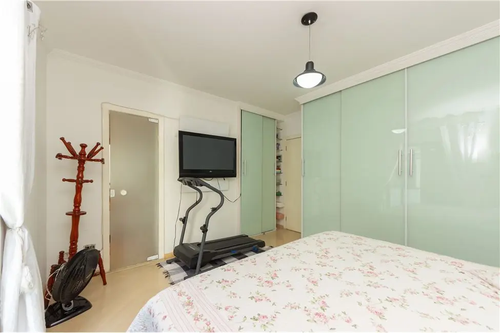 Apartamento com 3 quartos à venda, 123m2 em Vila Matilde, São Paulo - SP - imagem 9 Foto 9 de Apartamento com 3 quartos à venda, 123m2 em Vila Matilde, São Paulo - SP