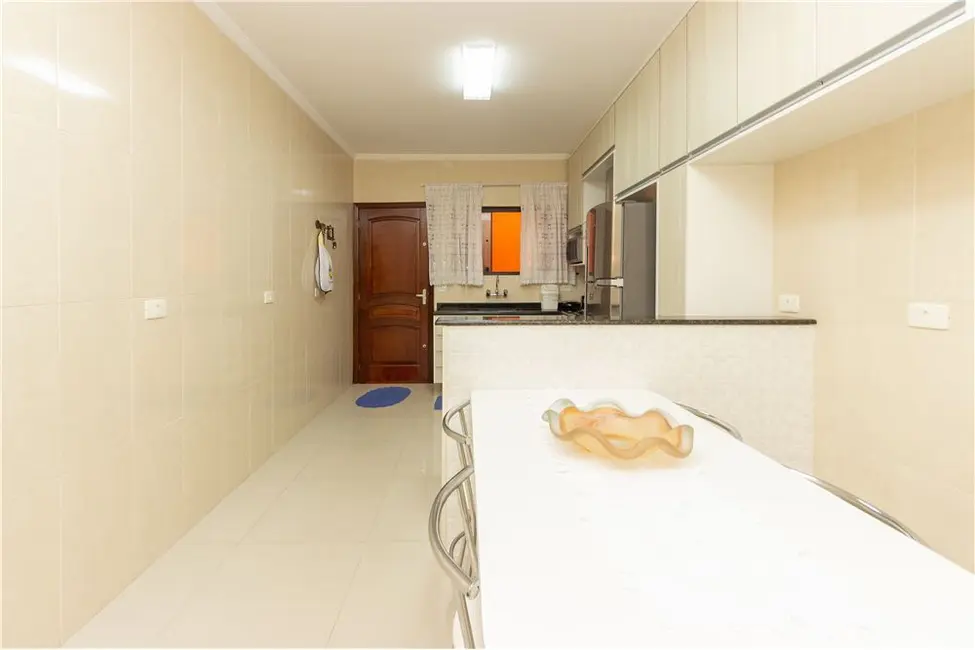 Foto 4 de Casa com 3 quartos à venda, 200m2 em Vila Antonieta, São Paulo - SP