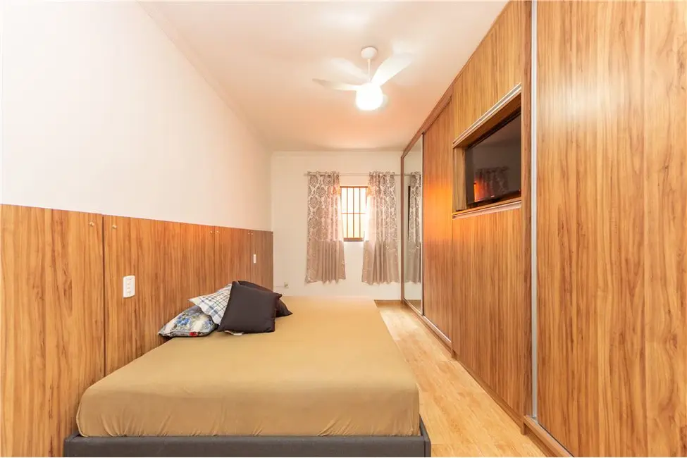 Foto 9 de Casa com 3 quartos à venda, 200m2 em Vila Antonieta, São Paulo - SP