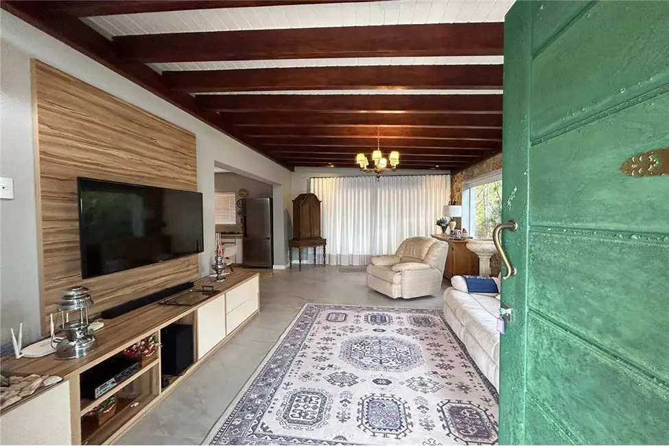 Foto 2 de Casa de Condomínio com 3 quartos à venda, 216m2 em Monte Alegre Do Sul - SP