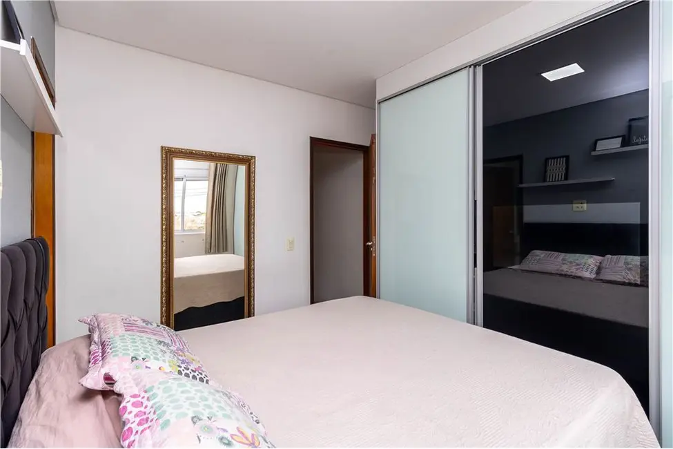 Foto 8 de Casa com 3 quartos à venda, 99m2 em Jardim Mangalot, São Paulo - SP