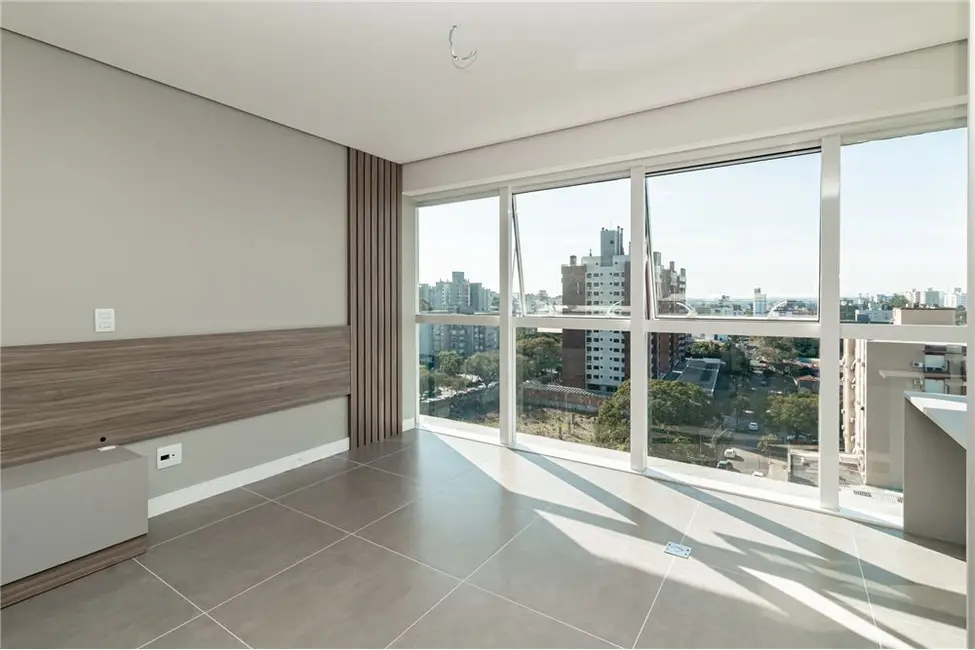 Foto 5 de Apartamento com 1 quarto à venda, 30m2 em Vila Ipiranga, Porto Alegre - RS