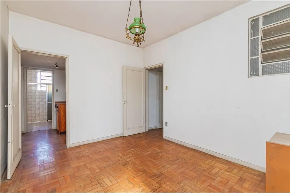 Apartamento com 2 quartos à venda, 117m2 em Menino Deus, Porto Alegre - RS - imagem 7 Foto 7 de Apartamento com 2 quartos à venda, 117m2 em Menino Deus, Porto Alegre - RS