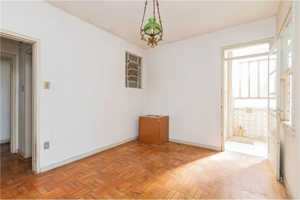 Apartamento com 2 quartos à venda, 117m2 em Menino Deus, Porto Alegre - RS - imagem 8 Foto 8 de Apartamento com 2 quartos à venda, 117m2 em Menino Deus, Porto Alegre - RS